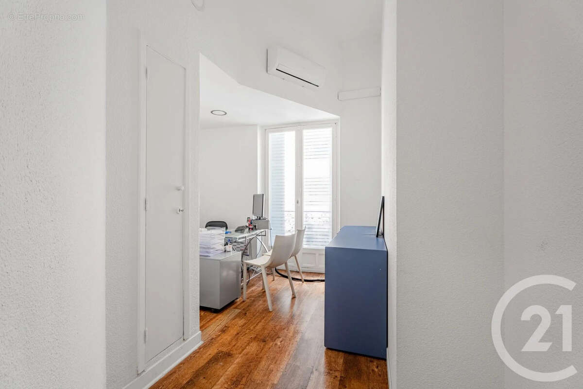Appartement 270 m² à Nice  - photo 16
