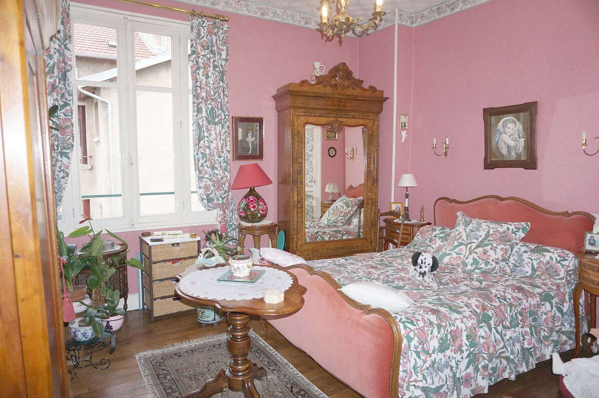 Appartement à VICHY