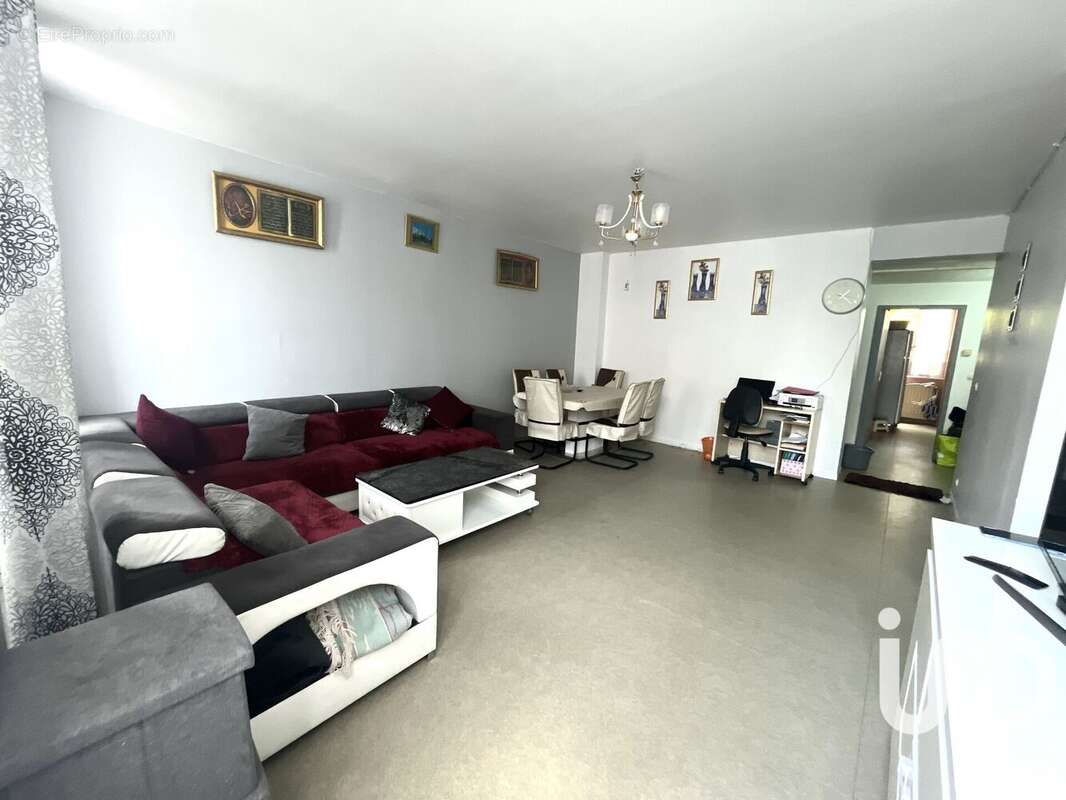 Photo 4 - Appartement à SAINT-ETIENNE