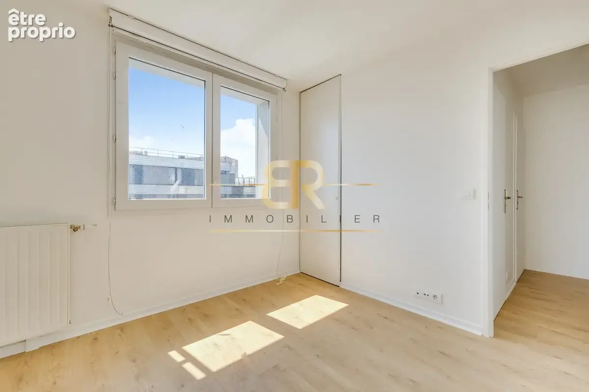 T2 / standing / parking / plein sud / lumineux - photo 9