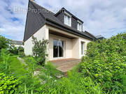 Maison à LA MEMBROLLE-SUR-LONGUENEE