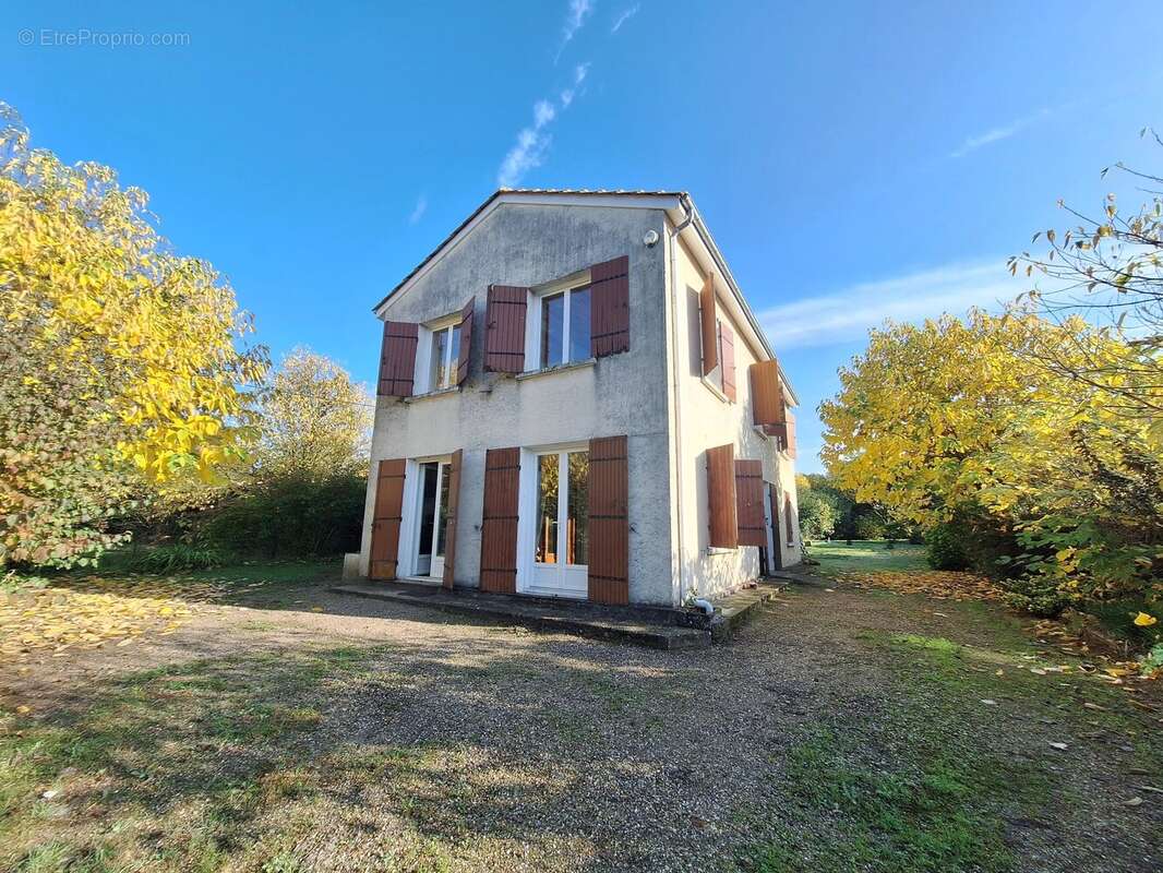 Maison spacieuse près d'Eymet - photo 16