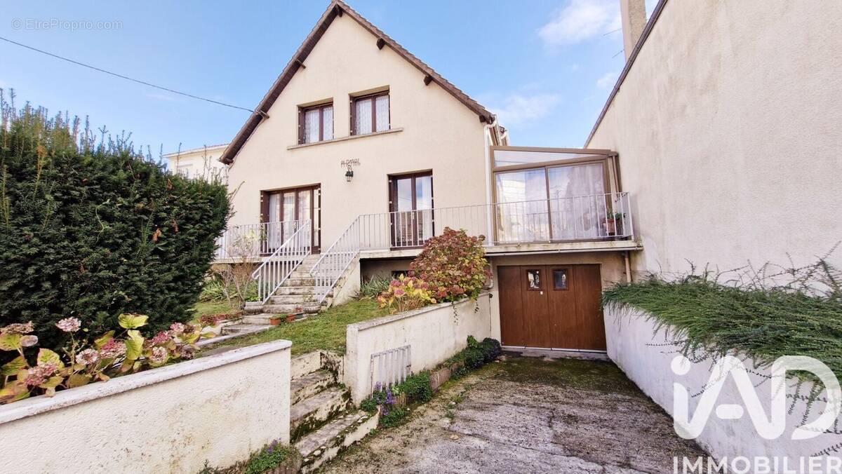 Photo 1 - Maison à LUCE
