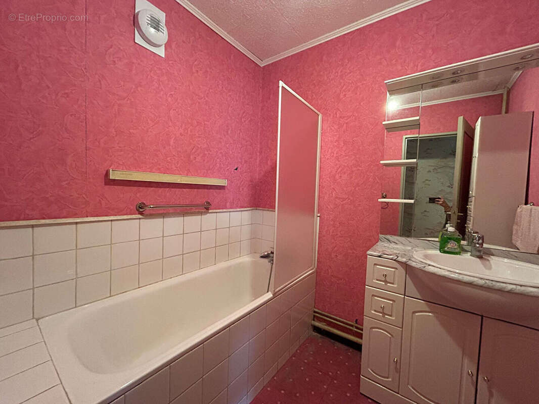 Appartement à OULLINS