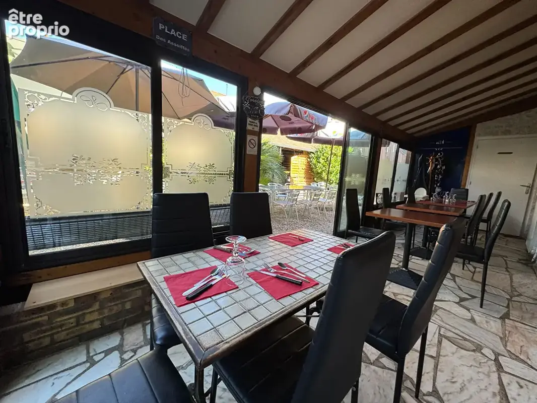 Restaurant BOISSY L'AILLERIE 110  m² ,8 mn de PONTOISE  terrasse + APPT de 48 M² en Duplex - photo 9