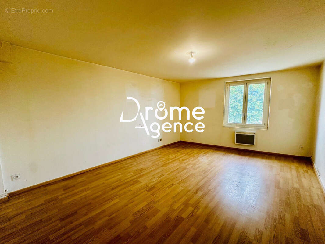Maison 85 m² à Beaumont-Les-Valence  - photo 5