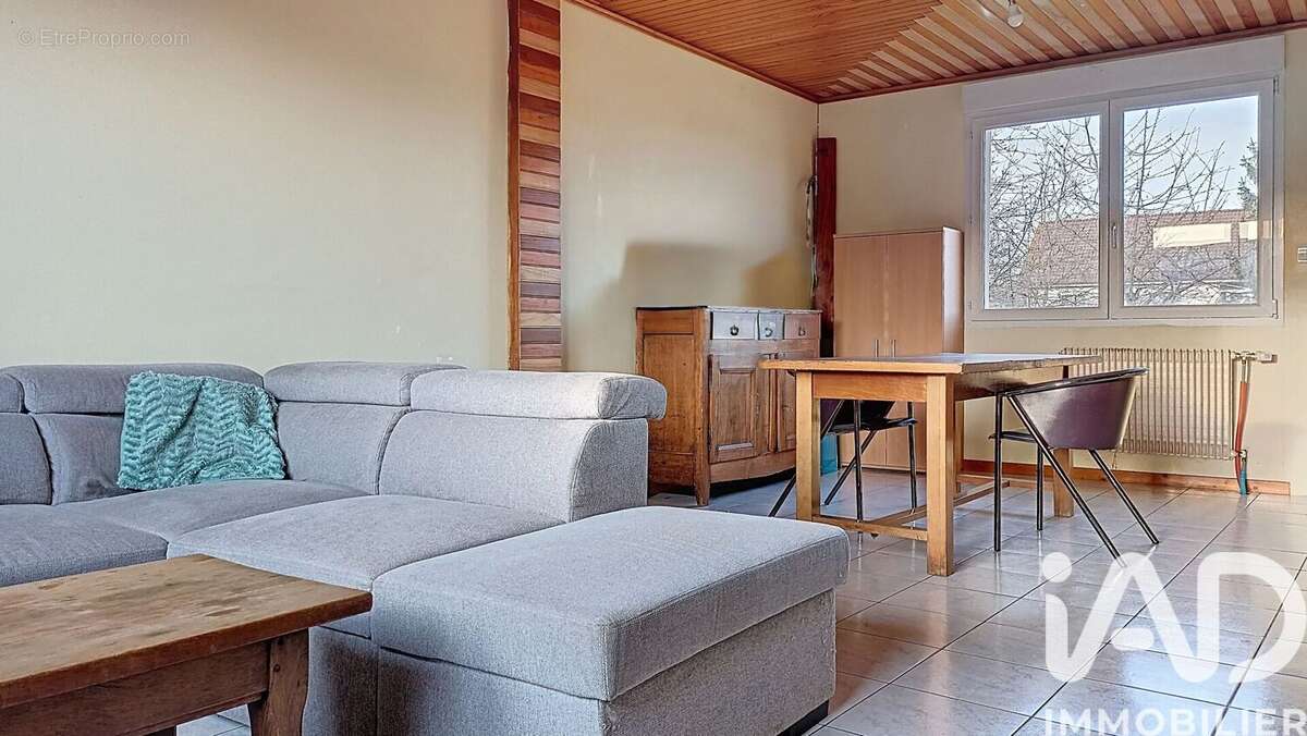 Maison 89 m² à Breteniere  - photo 5