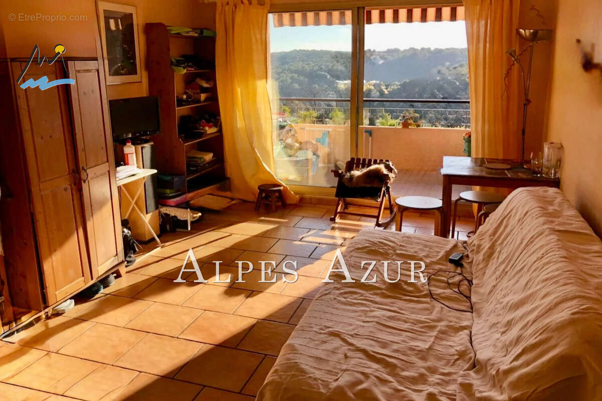 Appartement à VENCE