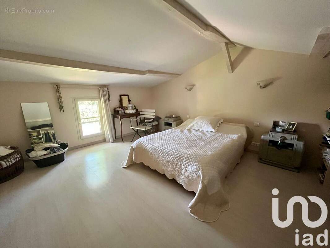 Maison 153 m² à Coimeres  - photo 8