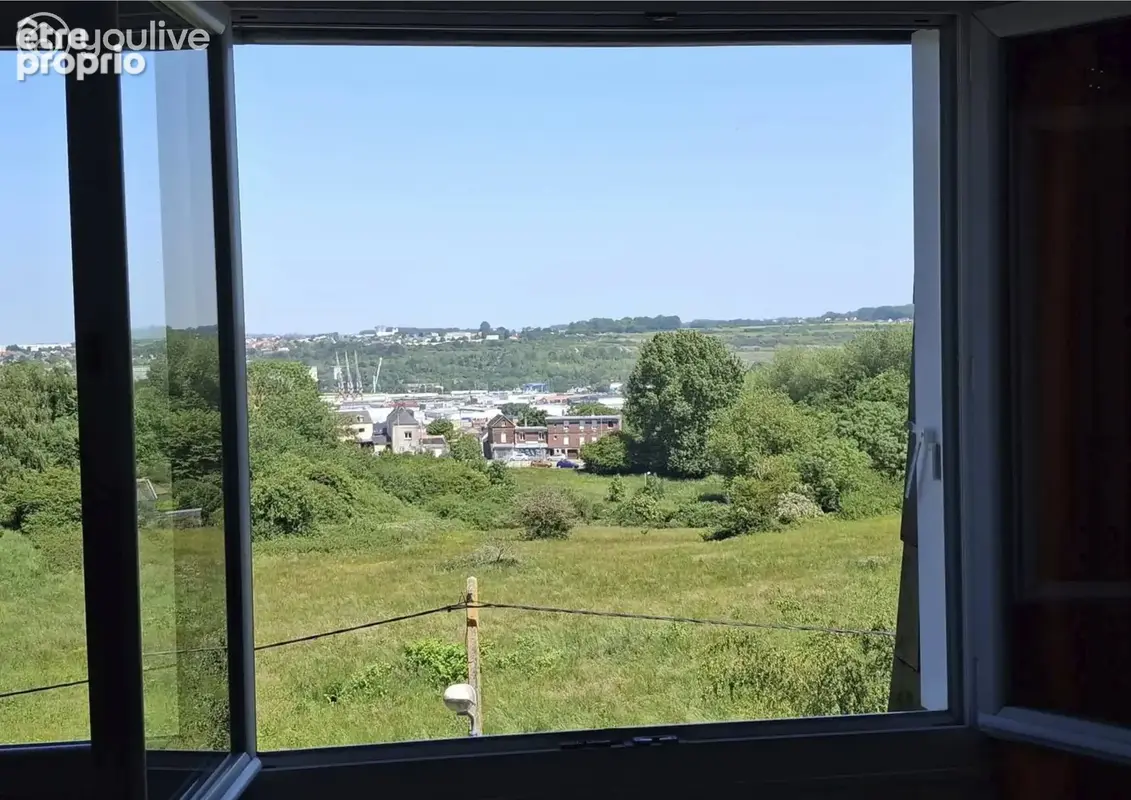 Dieppe Janval – T2 dernier étage avec ascenseur, vue dégagée, balcon sud, 2 parkings + cave - photo 1