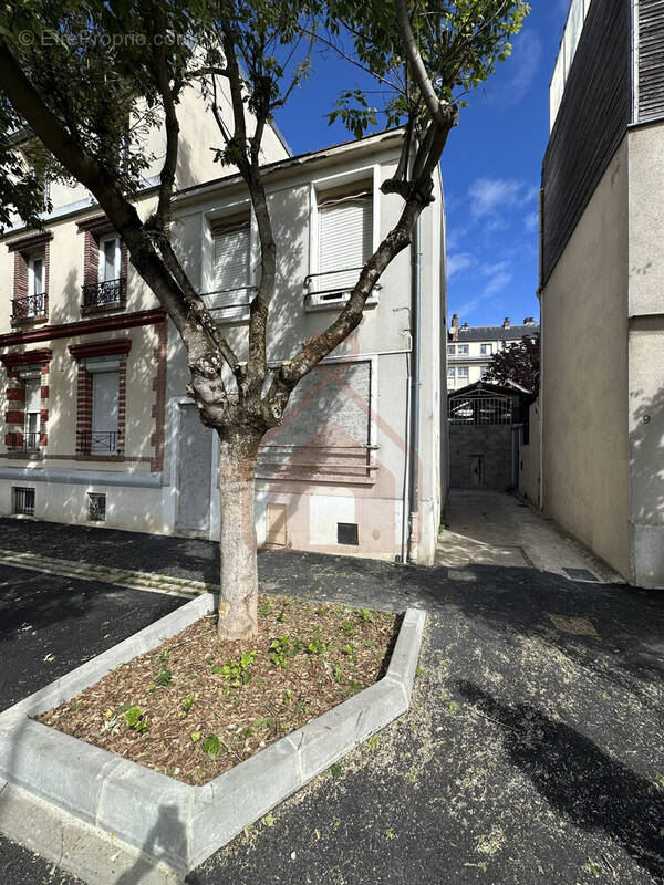 Appartement à LE KREMLIN-BICETRE