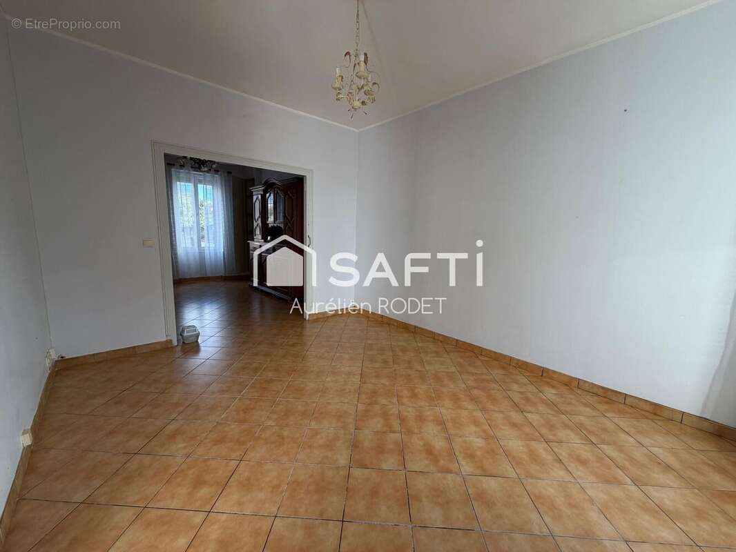 Maison 90 m² à Vierzon  - photo 4