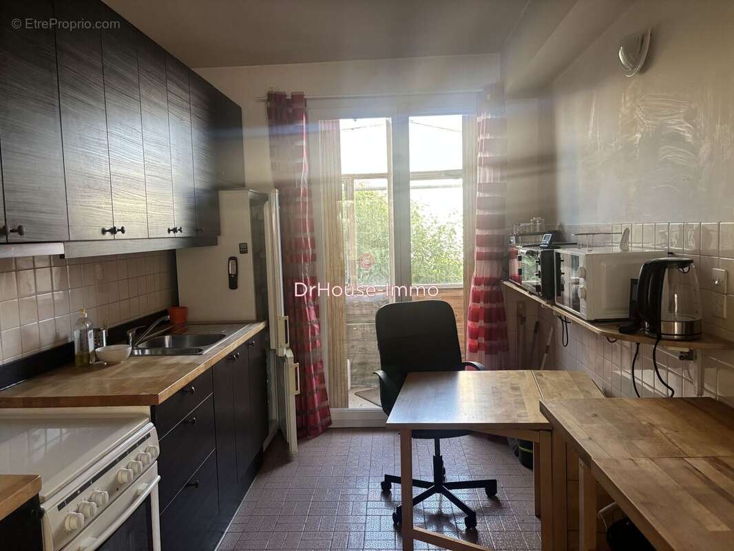 Maison 70 m² à Marignane  - photo 3