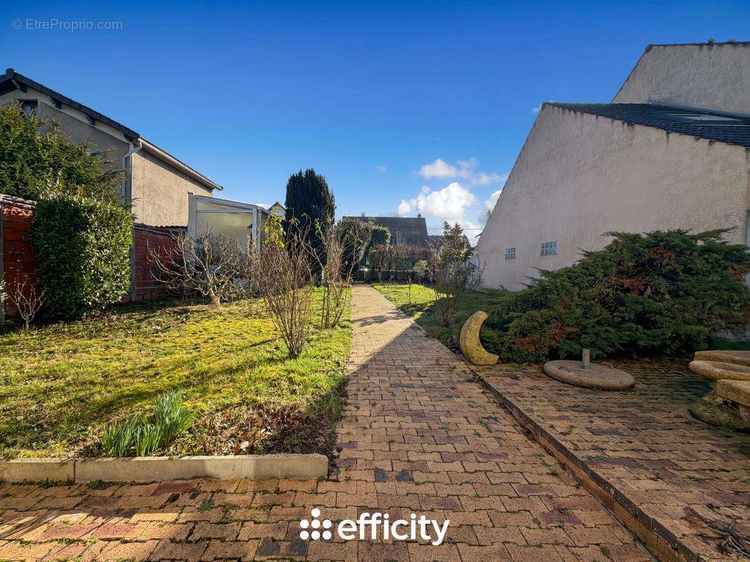 Maison à VILLIERS-SUR-MARNE