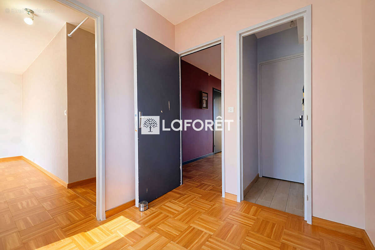 Appartement à PONTOISE