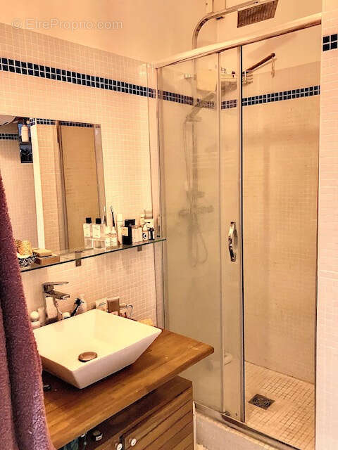 Appartement à PARIS-3E