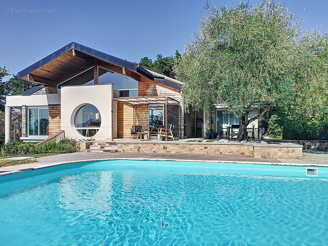 Maison à ANTHY-SUR-LEMAN