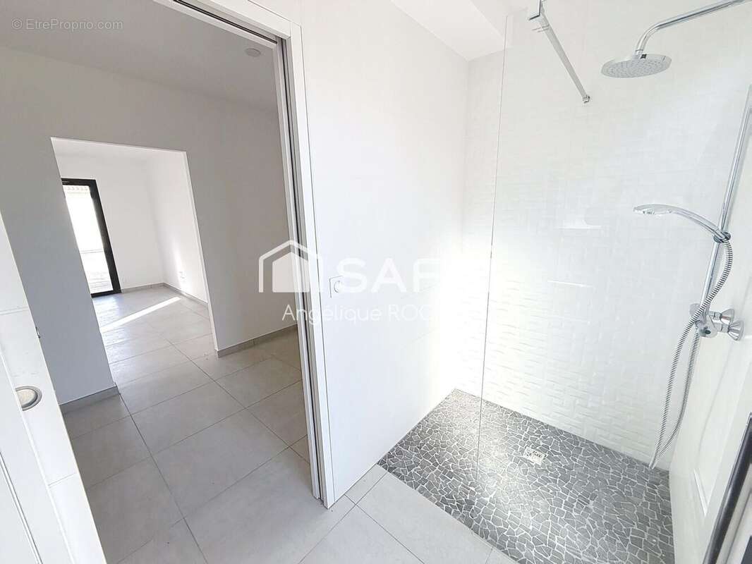 Photo 8 - Maison à SERVIAN