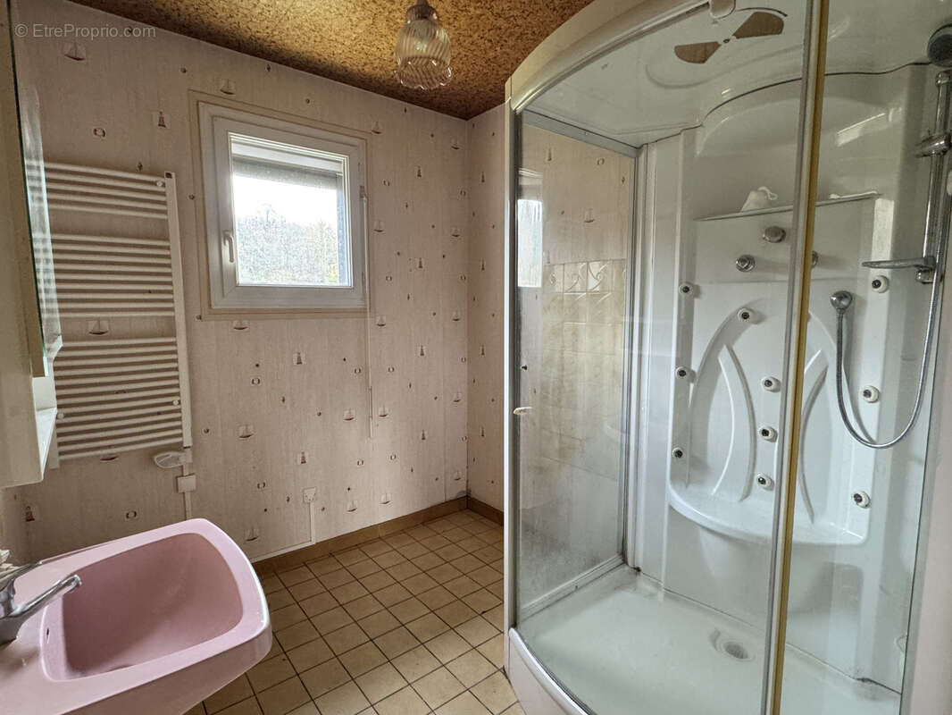 Maison à CHAMBEUGLE