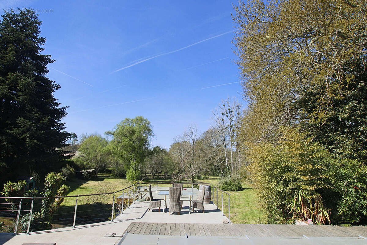 Maison à BELIN-BELIET