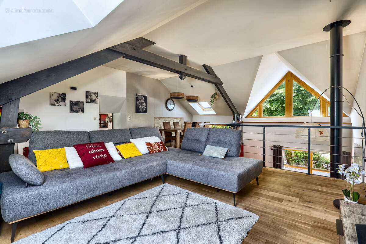 Meyrieux-Trouet  - Maison de caractère avec extension contemporaine - photo 16