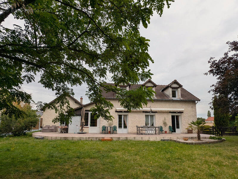 Maison à CHECY