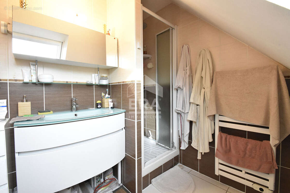 Maison à VILLIERS-SAINT-FREDERIC