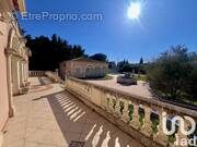 Photo 1 - Maison à ROCHEFORT-DU-GARD