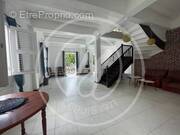 Appartement à POINTE-A-PITRE