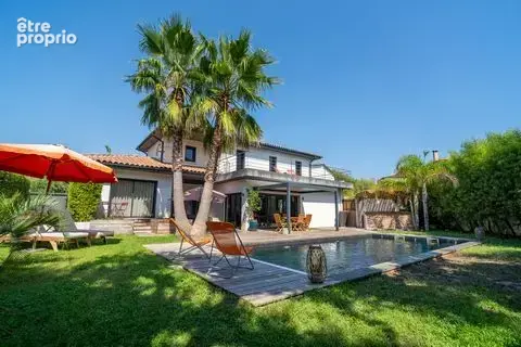Maison à SIX-FOURS-LES-PLAGES