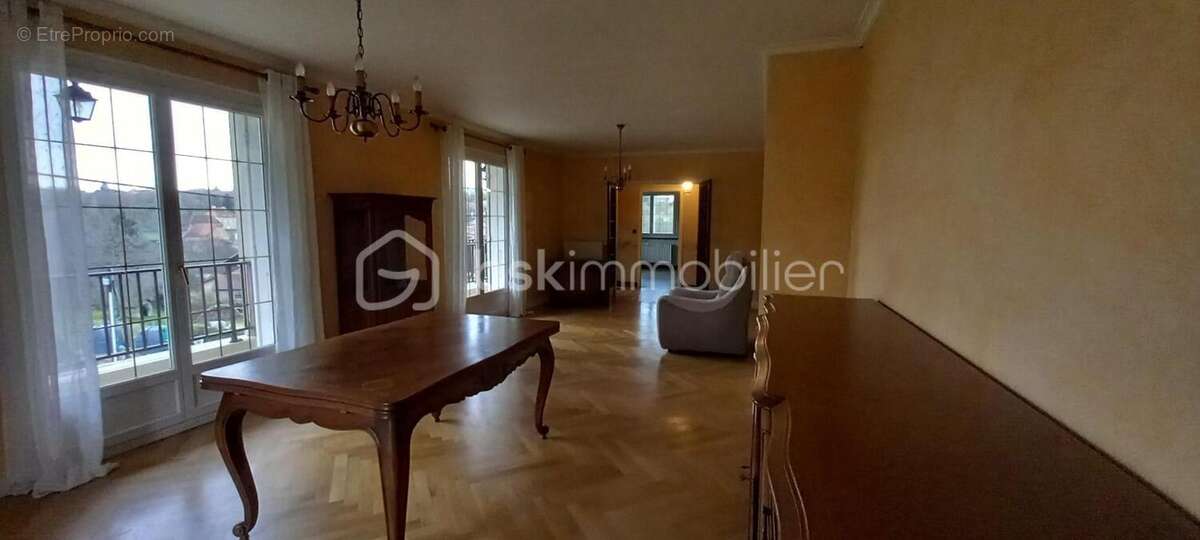 Maison à FAYL-BILLOT