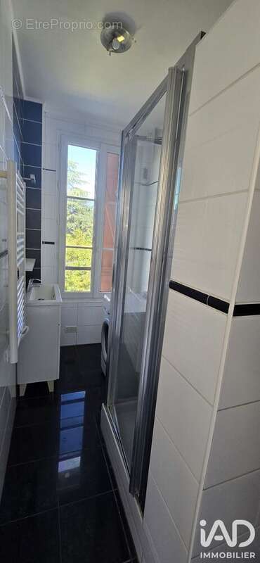 Appartement 28 m² à Villeneuve-Le-Roi  - photo 5
