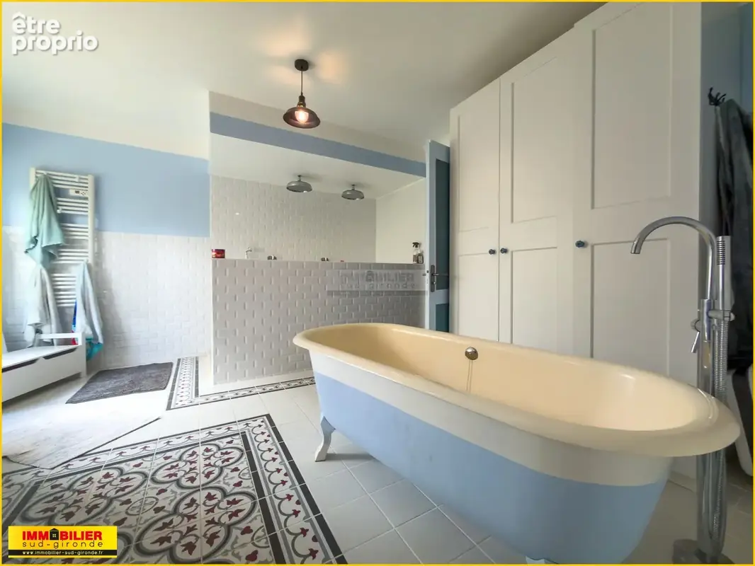 Maison de famille en pierre, rénovée avec caractère - photo 19