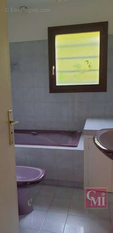 Maison à SAINT-GERMAIN-LES-ARPAJON