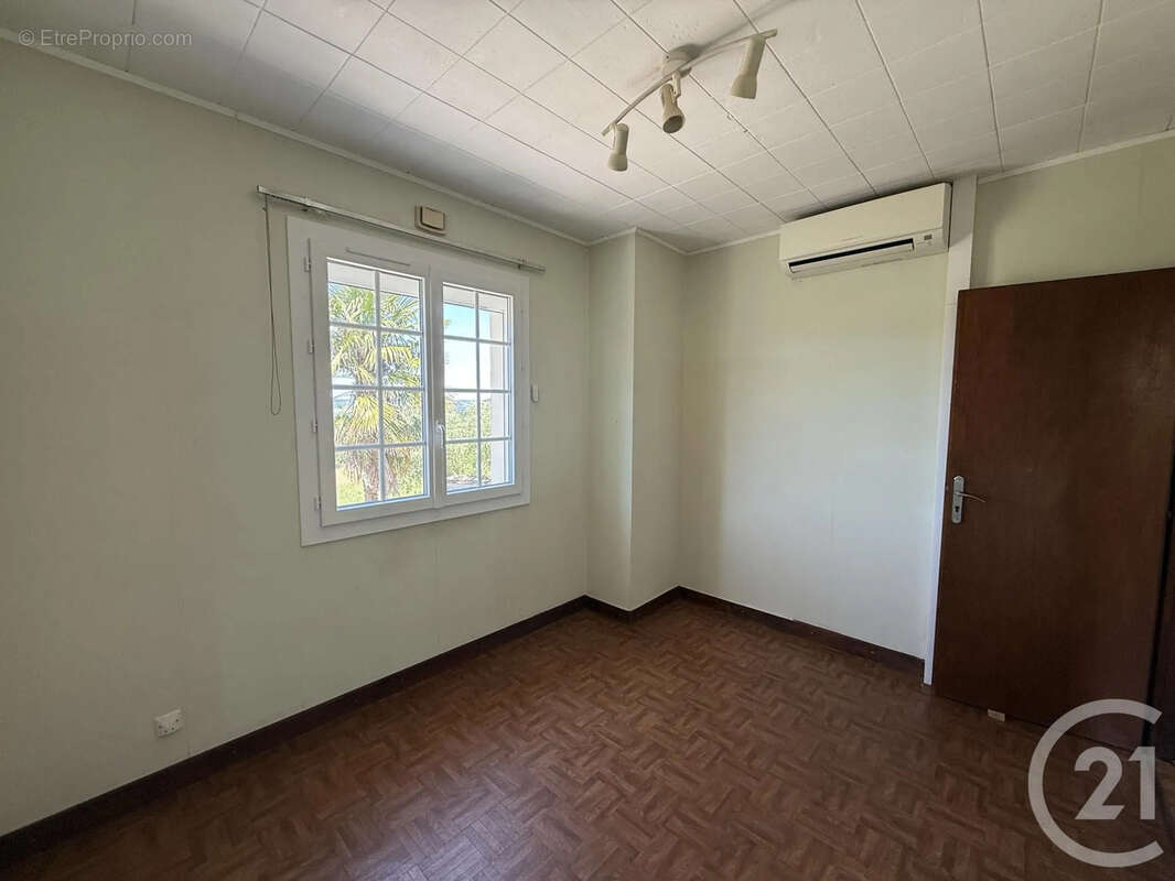 Maison 139 m² à Orthez  - photo 6