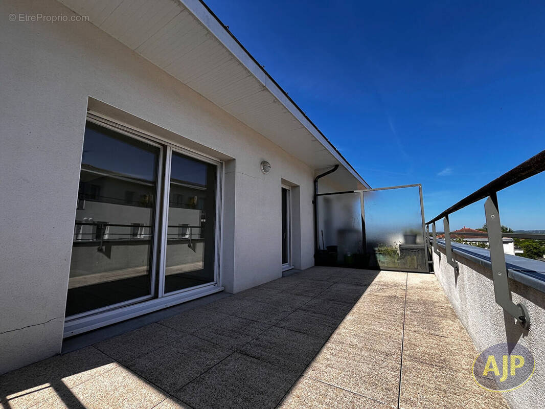 Appartement à LE LOROUX-BOTTEREAU