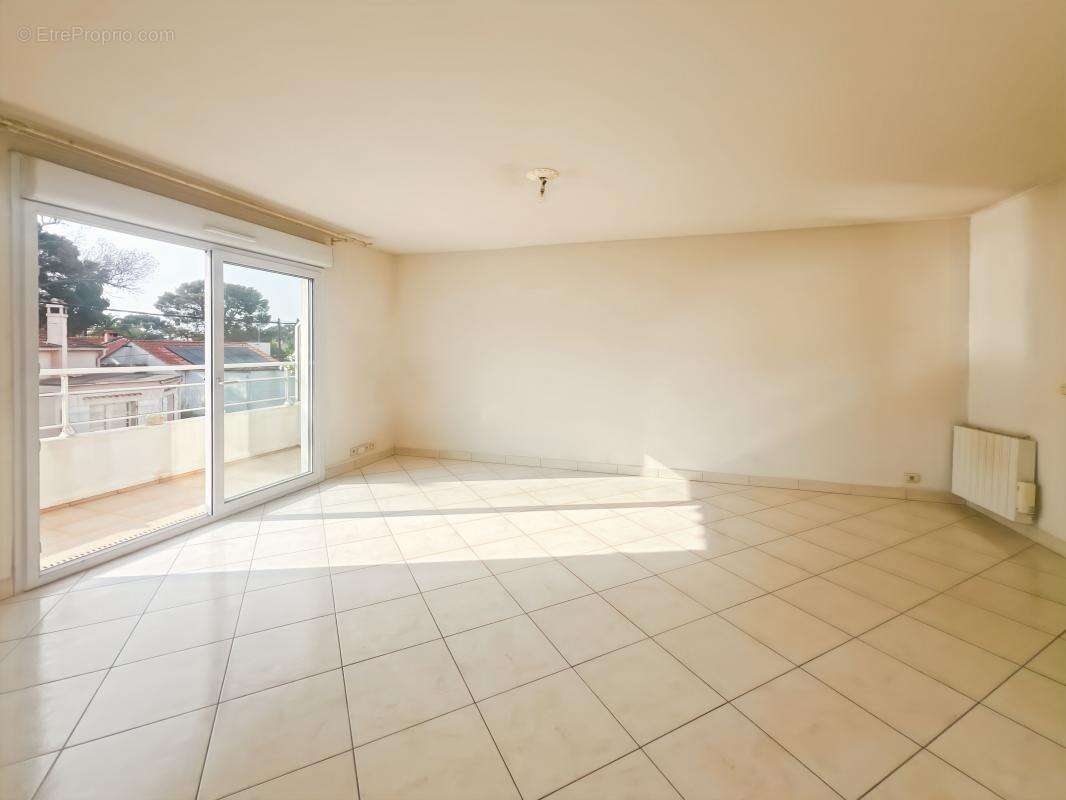 Appartement à SAINT-RAPHAEL