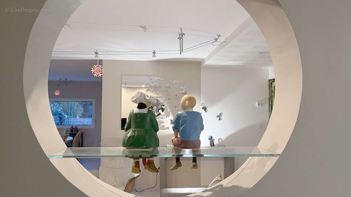 Maison à JONQUIERES-SAINT-VINCENT