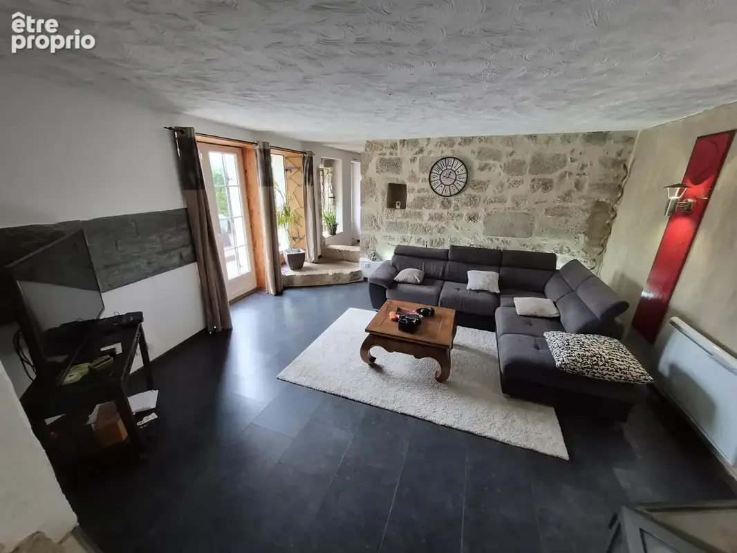 Maison de 150 m2 édifiée sur un terrain de 700 m2 - photo 5