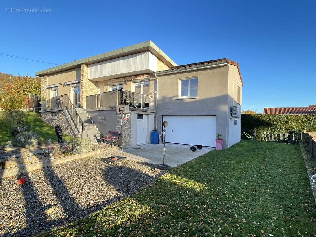 Maison à CHATELGUYON