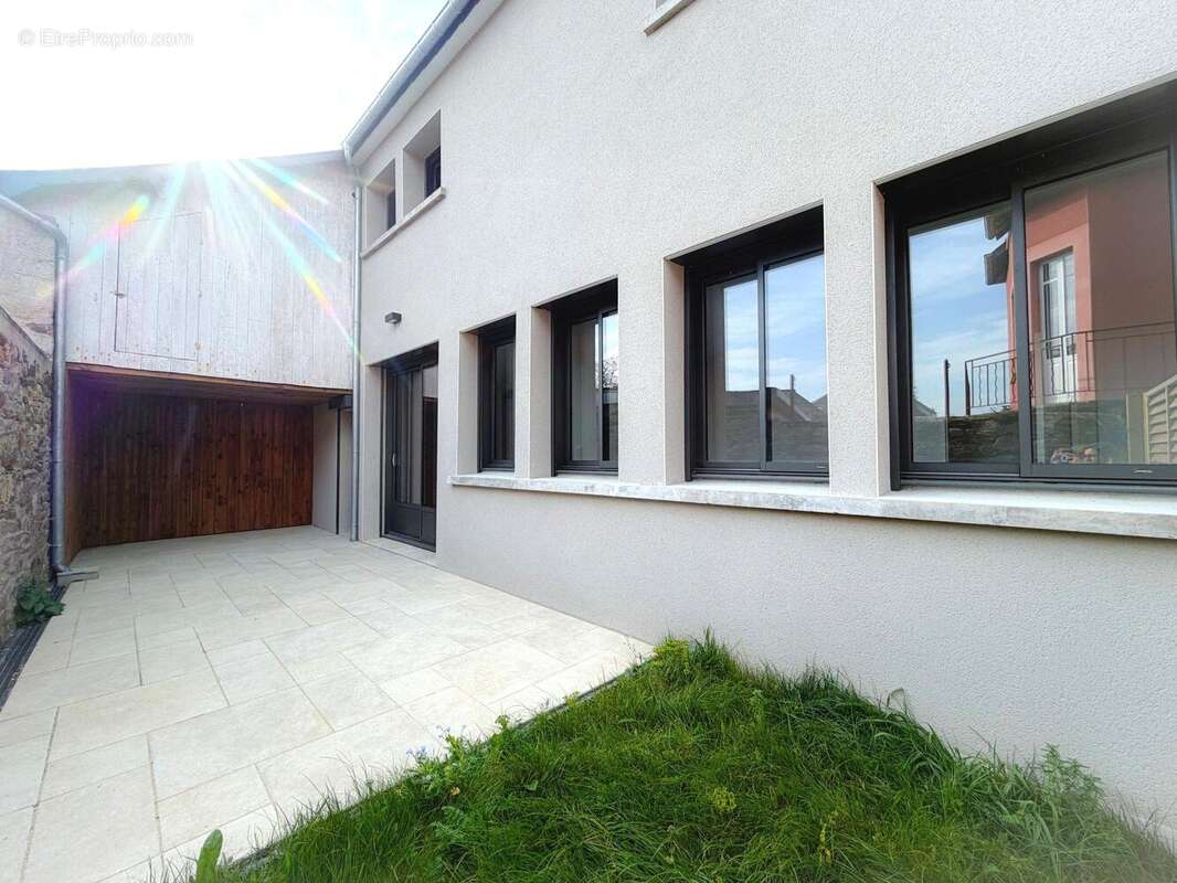 Appartement à BAIN-DE-BRETAGNE