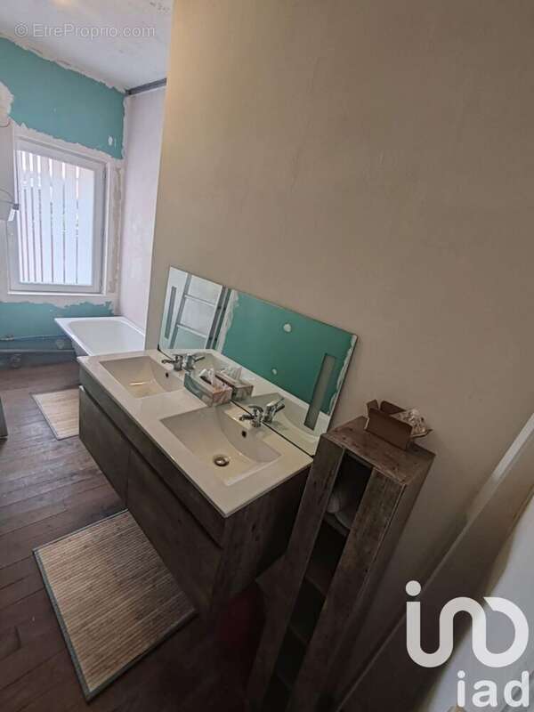 Photo 3 - Maison à ROEULX