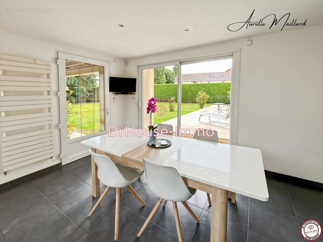 Maison à BRETTEVILLE-SUR-LAIZE