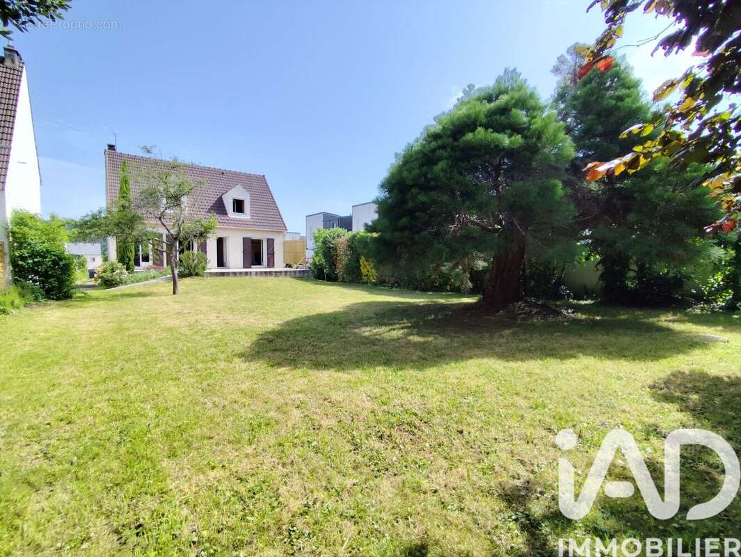 Photo 2 - Maison à MARCOUSSIS
