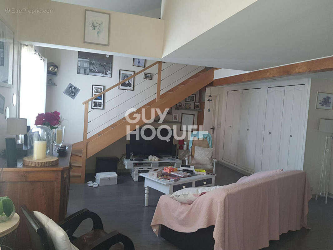 Appartement à LIVRY-GARGAN