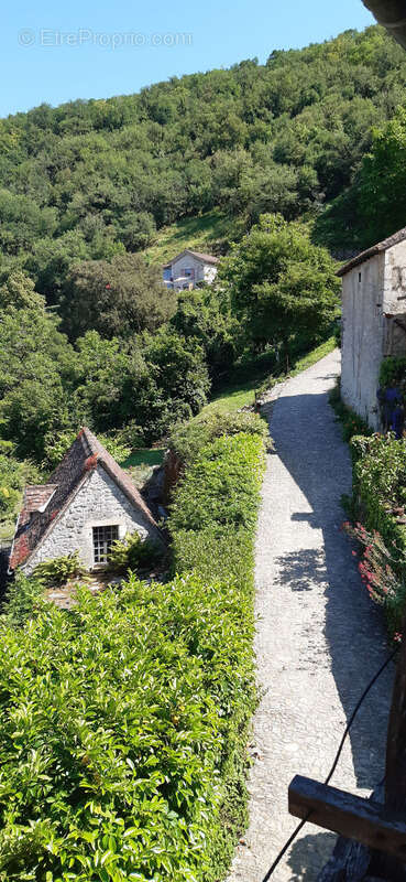 Maison à SAINT-CIRQ-LAPOPIE