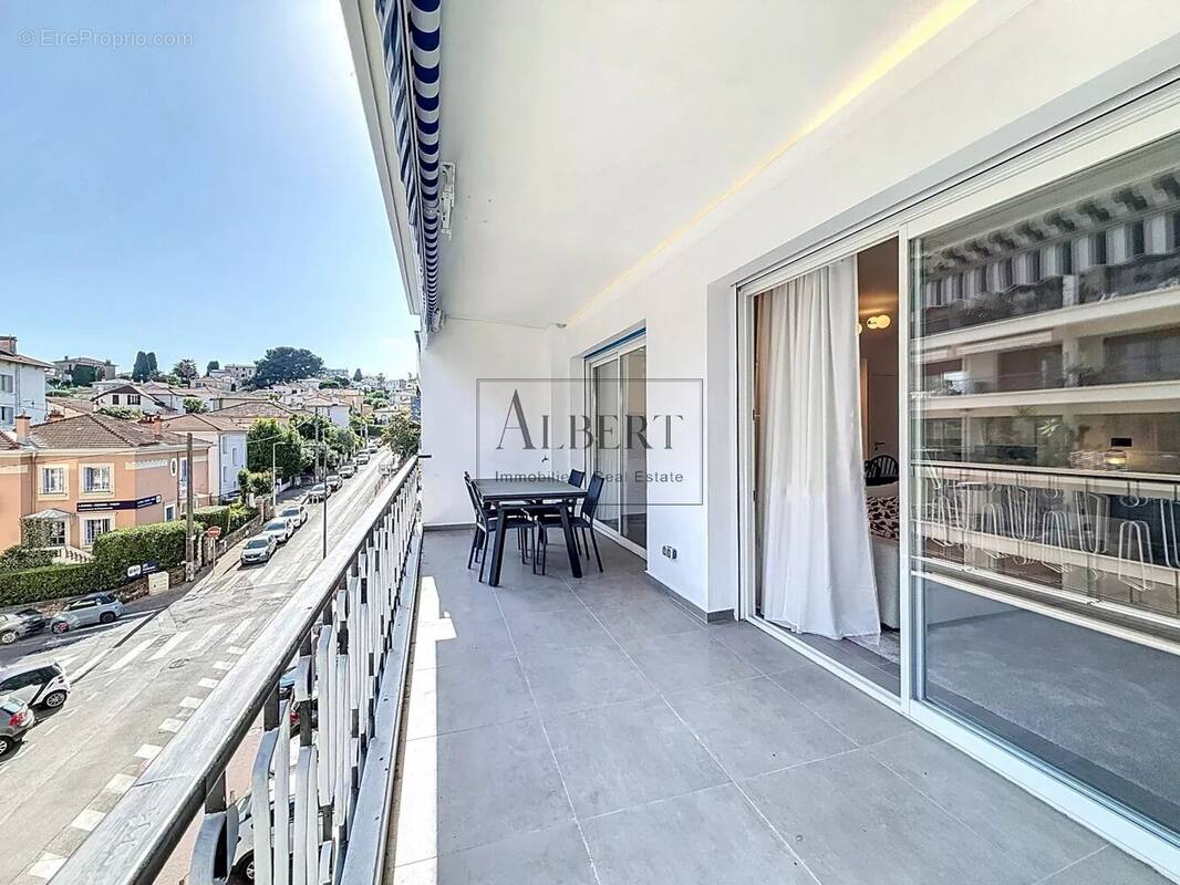 Appartement à CANNES