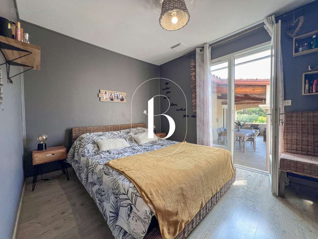 Maison 120 m² à Saint-Ambroix  - photo 23