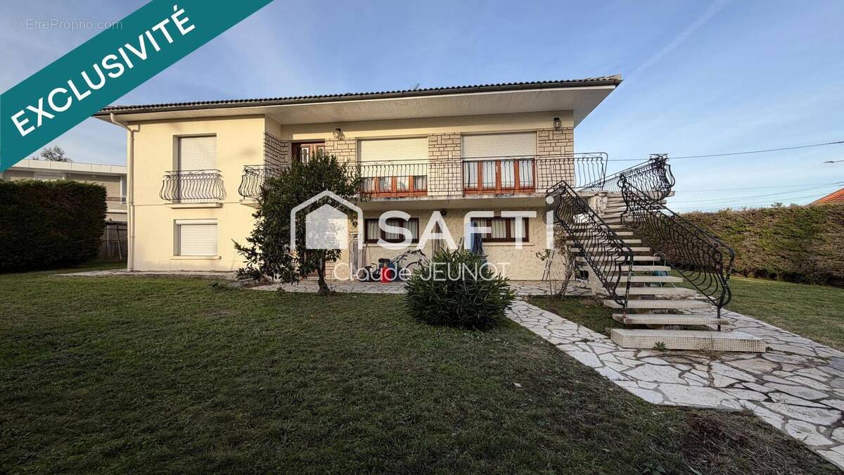 Photo 1 - Maison à CARBON-BLANC