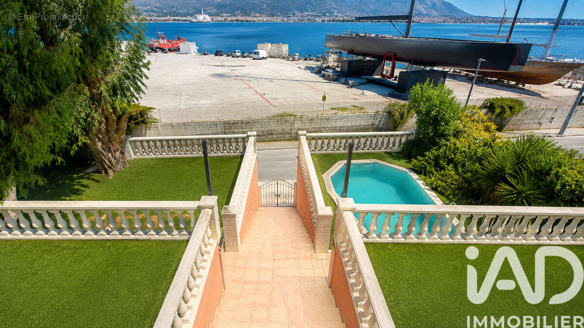 Photo 2 - Maison à LA SEYNE-SUR-MER